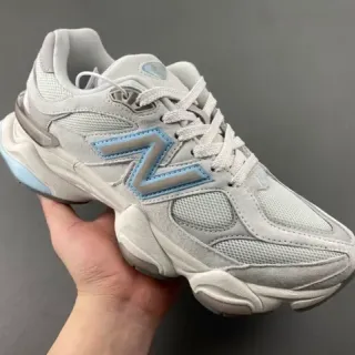 New Balance Gray Blue Midsole Mesh And Suede Upper Chunky Sneakers