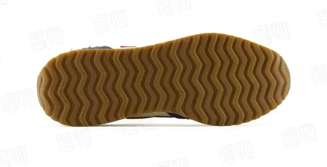 New Balance Navy Red Retro Runner سويد ونسيج جزء علوي أسلوب حياة حذاء رياضي 2
