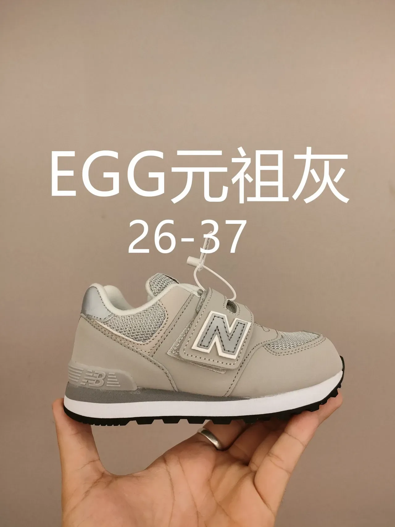 New Balance Tênis Lifestyle Rosa Branco com Tirante Velcro, de Baixo 9