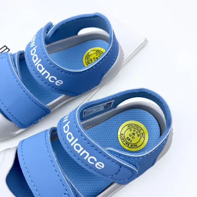 New Balance Sandales casual violet blanc deux sangles velcro fermeture de pointe arrondie 20