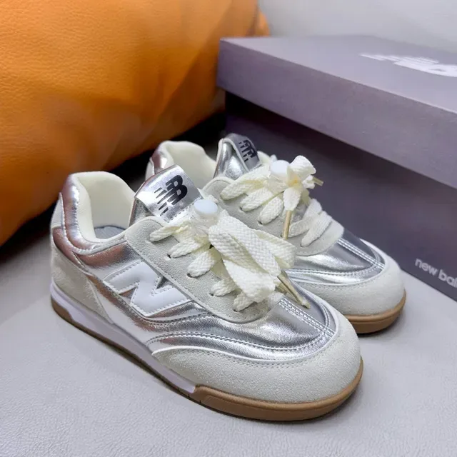 New Balance Branco Preto Retro Runner Silhouette Camurça E Revestimento Sintético Lifestyle Sneakers 7
