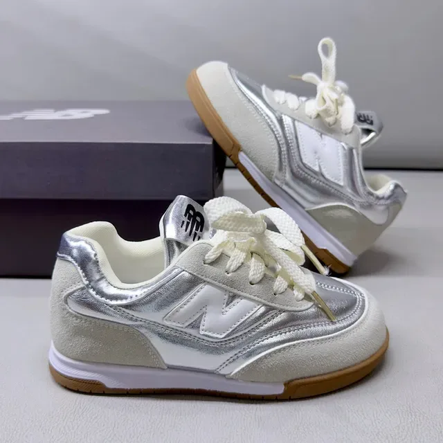 New Balance Branco Preto Retro Runner Silhouette Camurça E Revestimento Sintético Lifestyle Sneakers 12