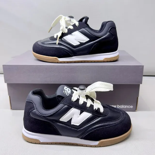 New Balance Branco Preto Retro Runner Silhouette Camurça E Revestimento Sintético Lifestyle Sneakers 20