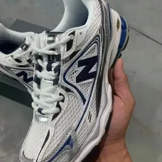 New Balance White Blue Mesh Upper Chunky Midsole Running Shoes