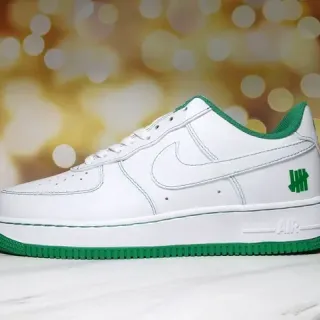 Nike Air Force 1 White and Green Lifestyle Sneakers