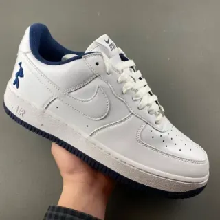 Nike Air Force 1 सादा नेवी लाइफस्टाइल स्निकर्स