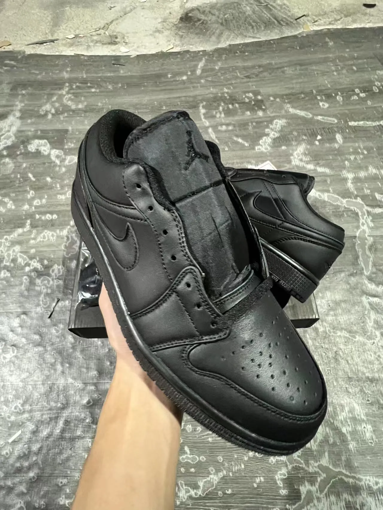 Nike Air Jordan 1 All Black Lifestyle Sneakers 2