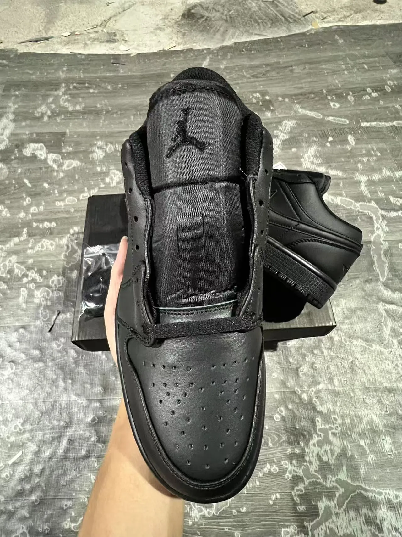 Nike Air Jordan 1 All Black Lifestyle Sneakers 3