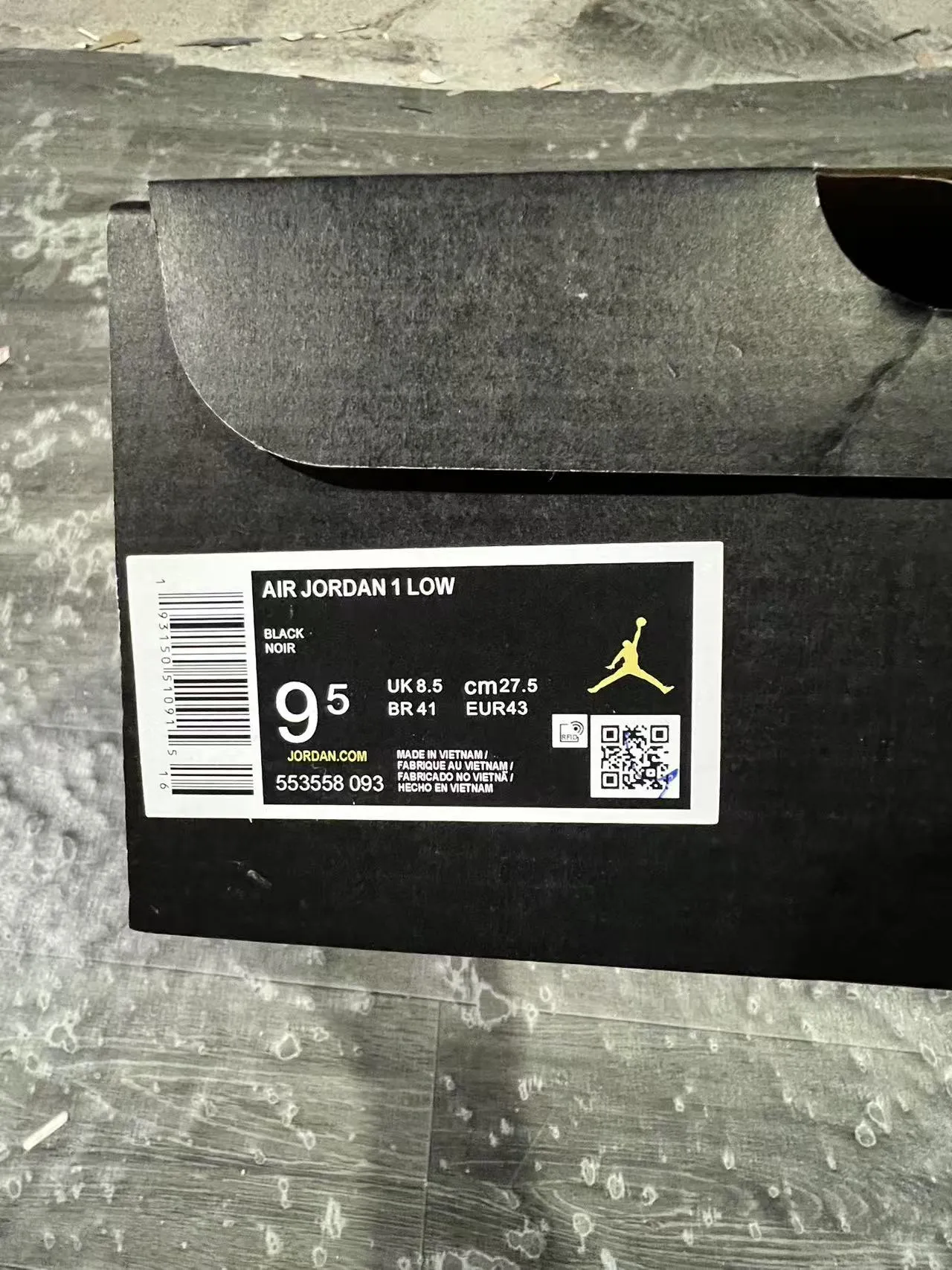 Nike Air Jordan 1 All Black Lifestyle Sneakers 10