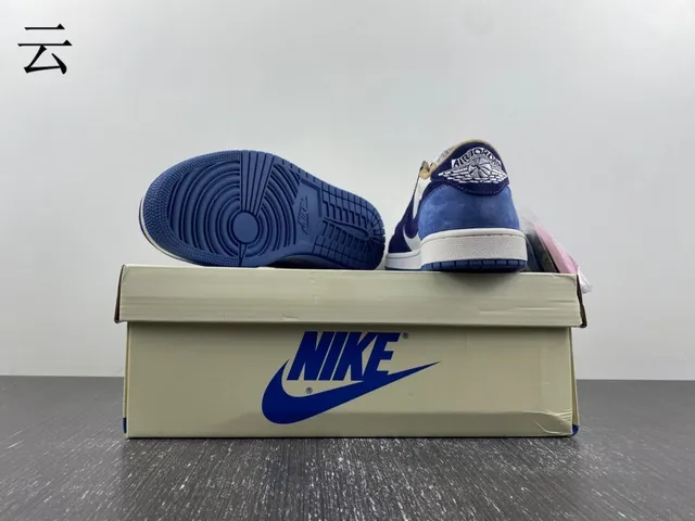 Nike Air Jordan 1 Low Blue Beige White Lifestyle Sneakers 6