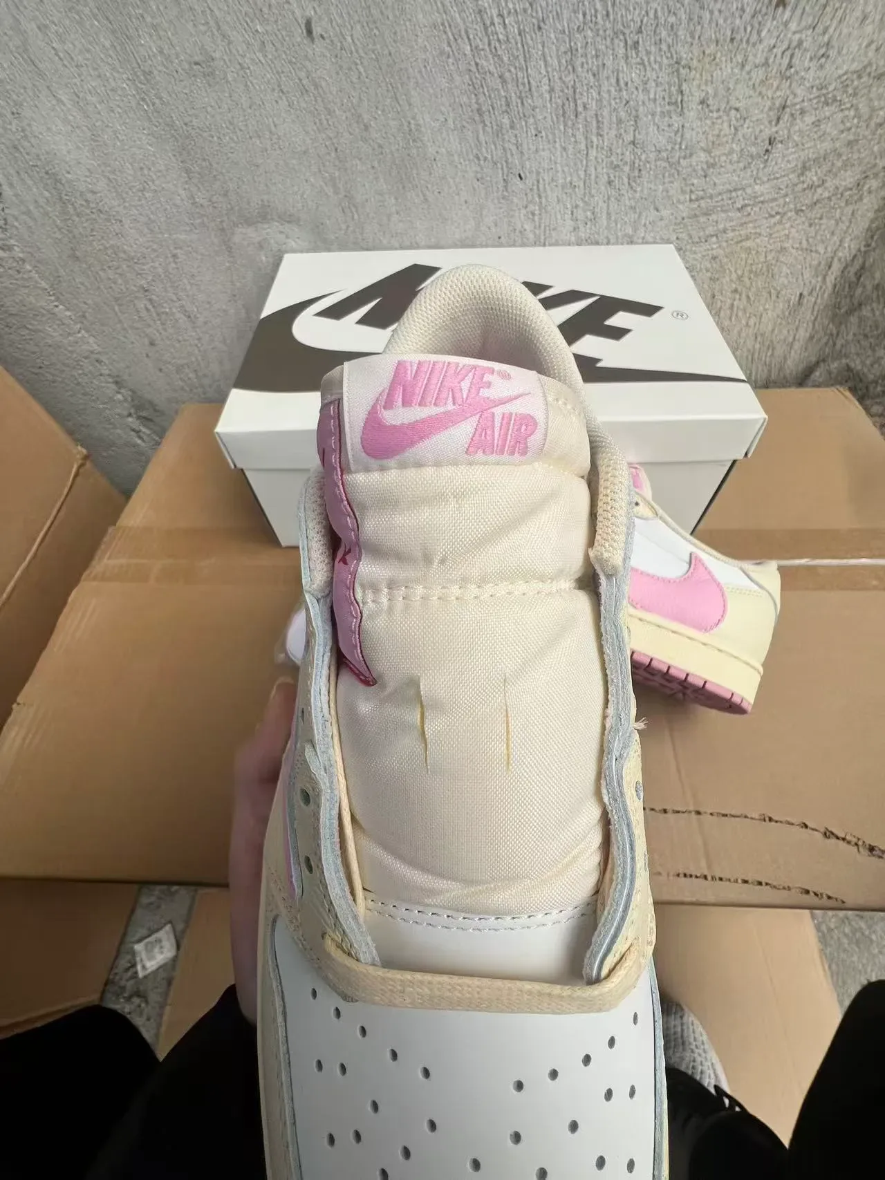 Nike Air Jordan 1 Low Pink Off-White Lifestyle Sneakers 4