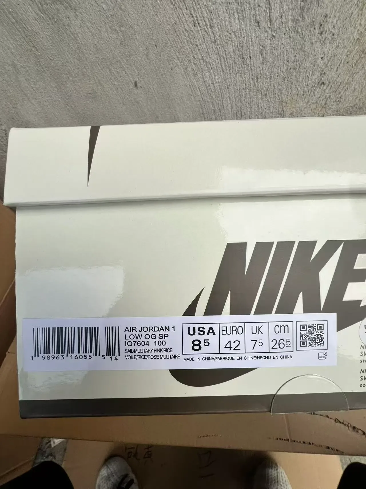 Nike Air Jordan 1 Low Pink Off-White Lifestyle Sneakers 10