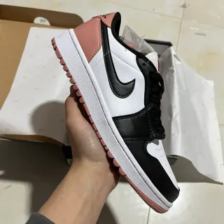 Nike Air Jordan 1 Low 白黑粉生活方式运动鞋
