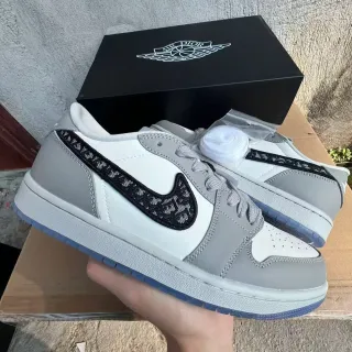 Nike Air Jordan 1 Low 白灰黑印花生活运动鞋