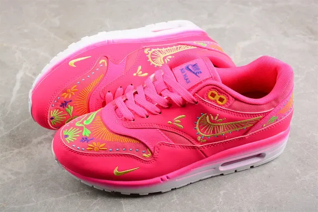Nike Air Max 1 Bright Pink Embroidered Lifestyle Sneakers 9
