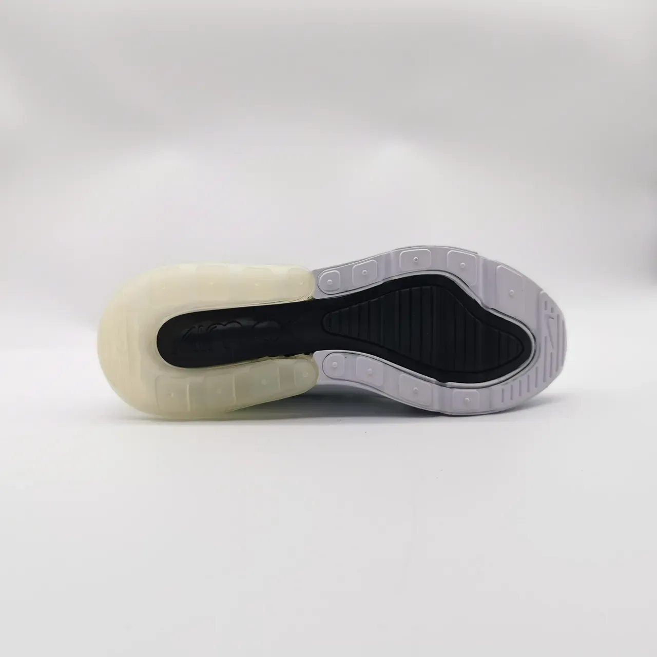 Nike Air Max 270 White and Lavender Lifestyle Sneakers 3