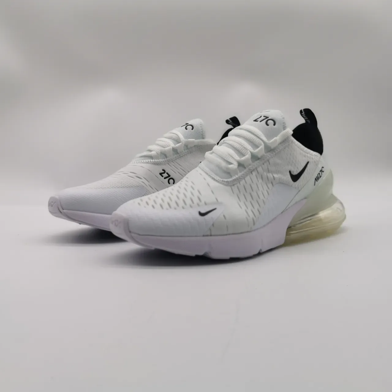 Nike Air Max 270 White and Lavender Lifestyle Sneakers 4