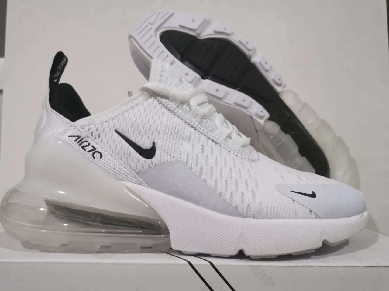 Nike Air Max 270 White and Lavender Lifestyle Sneakers 5