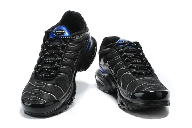 Nike Air Max Plus Black and White Lifestyle Sneakers 17