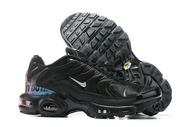 Nike Air Max Plus Black and White Lifestyle Sneakers 21