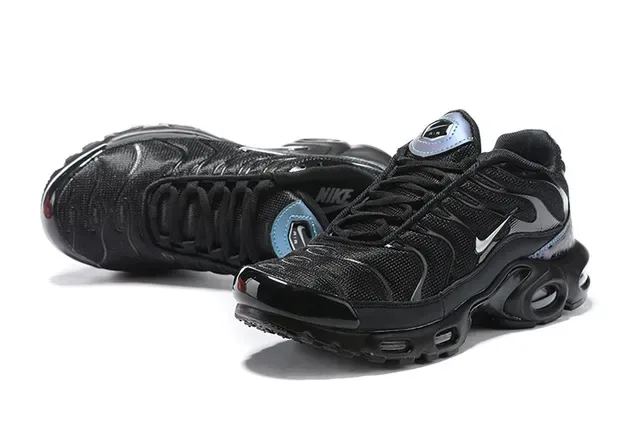 Nike Air Max Plus Black and White Lifestyle Sneakers 22