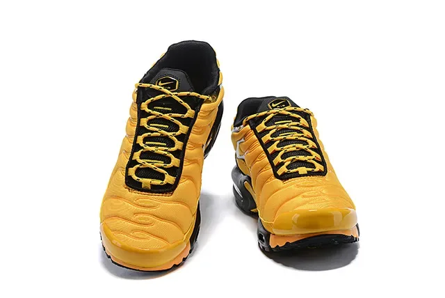 Nike Air Max Plus Yellow and Black Lifestyle Sneakers 17