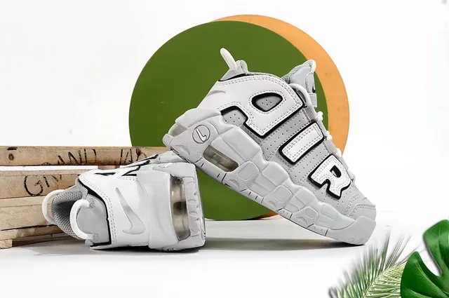 Nike Air More Uptempo White Gray Black Chaussures de Basketball 5
