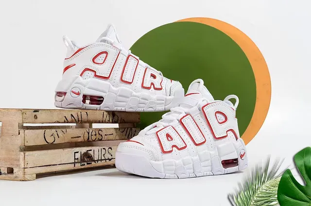 Nike Air More Uptempo White Gray Black Chaussures de Basketball 24