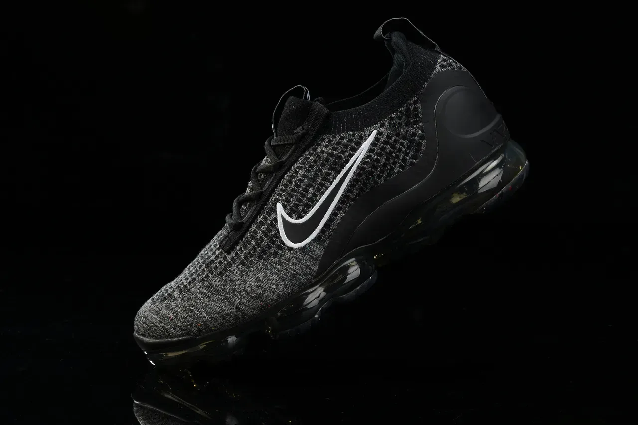 Nike Air VaporMax Black Heather Knit Sneakers Lifestyle 4