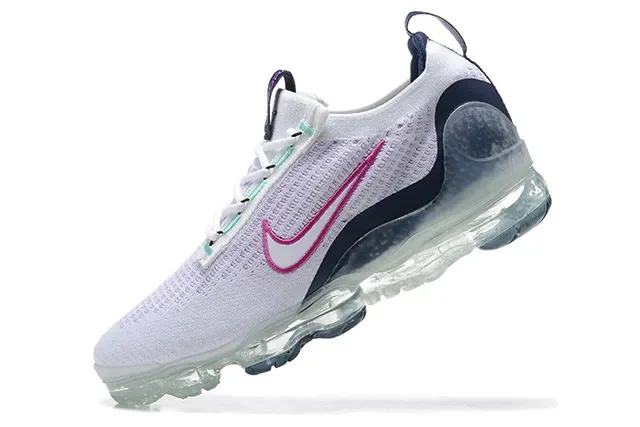 Nike Air VaporMax Flyknit Women's White Pink Navy Lifestyle Sneakers 4