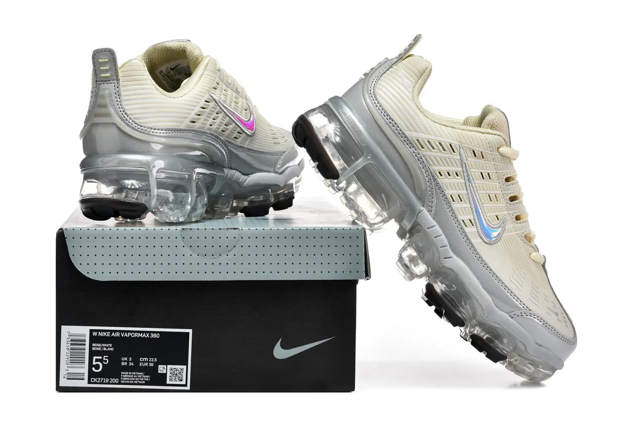 Nike Air VaporMax Plus Off-White Silver Transparent Sneakers Lifestyle 5