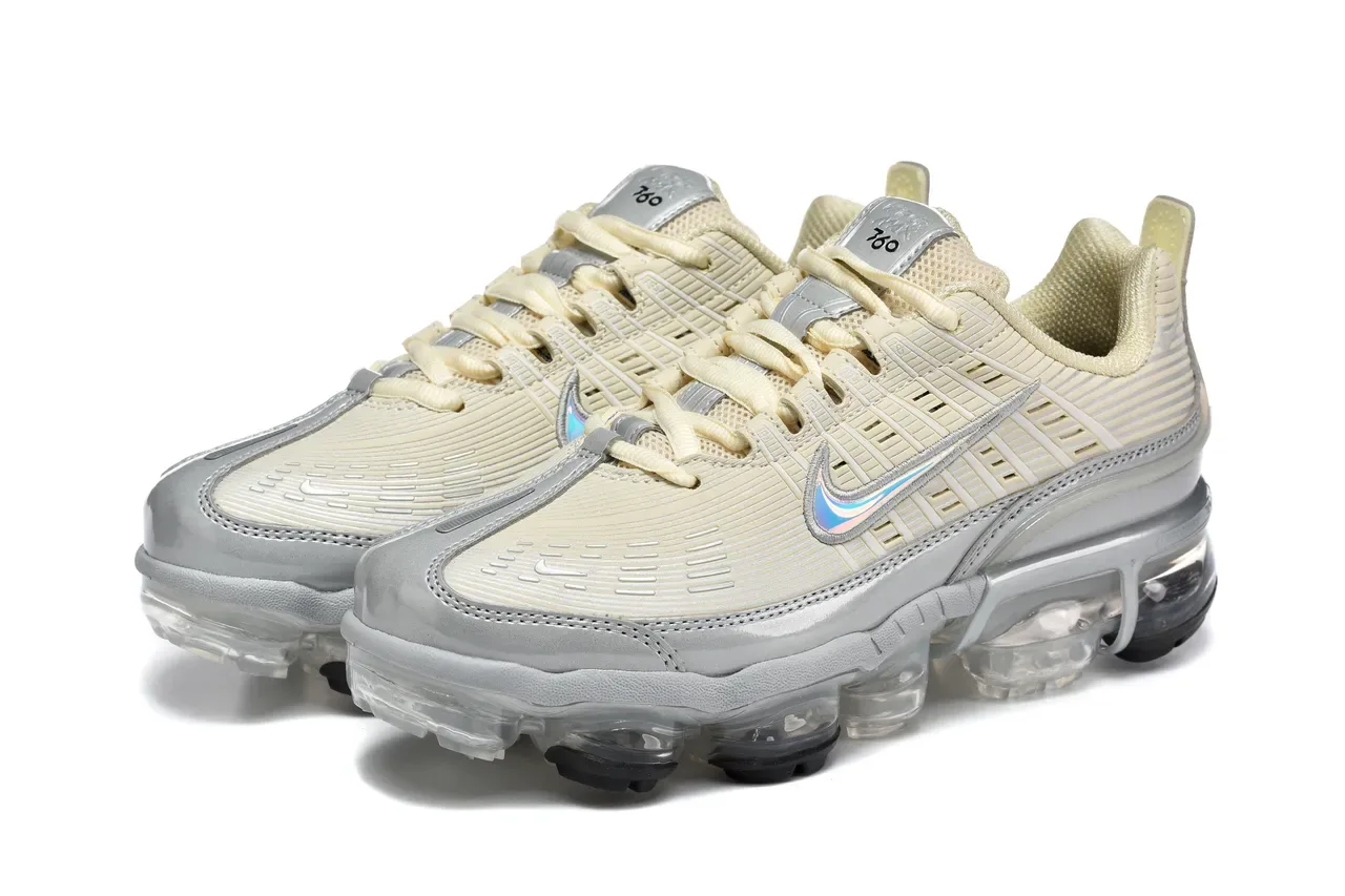 Nike Air VaporMax Plus Off-White Silver Transparent Sneakers Lifestyle 8