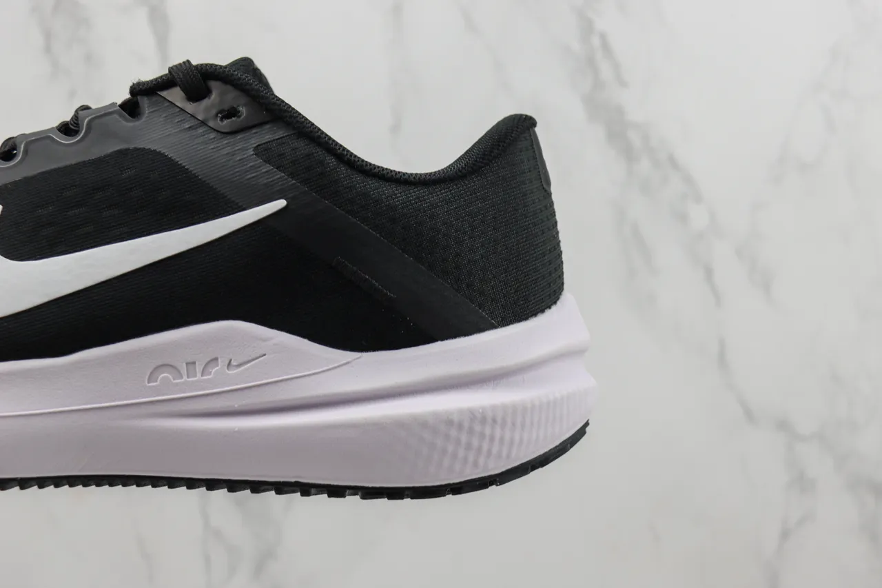 Nike Air Zoom Pegasus Black and White Running Shoes 7