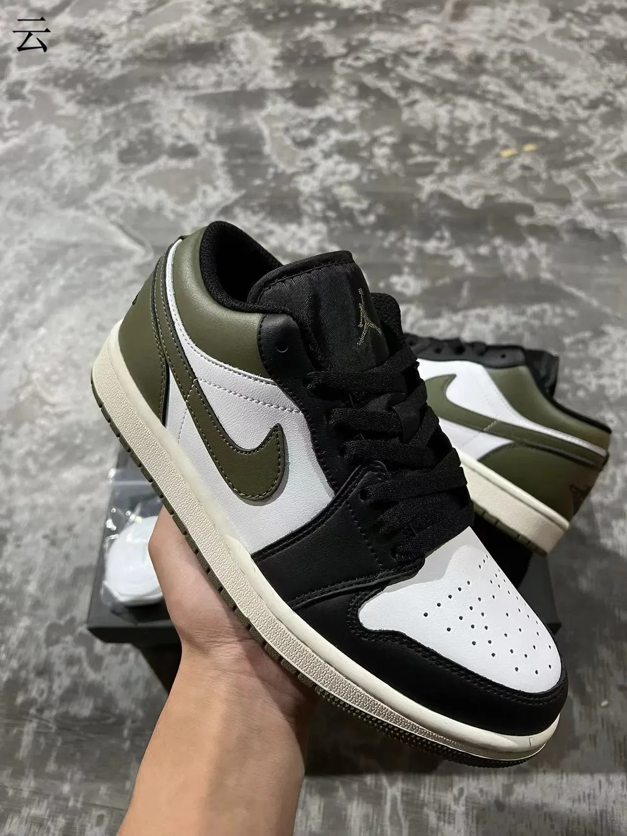 Nike Army Green Black Low-Top Leather-Paneled Lifestyle Sneakers 2