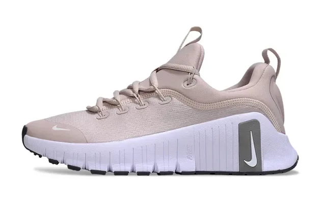 Nike Beige White Knit Upper Segmented Flex Groove Midsole Lifestyle Sneakers 6