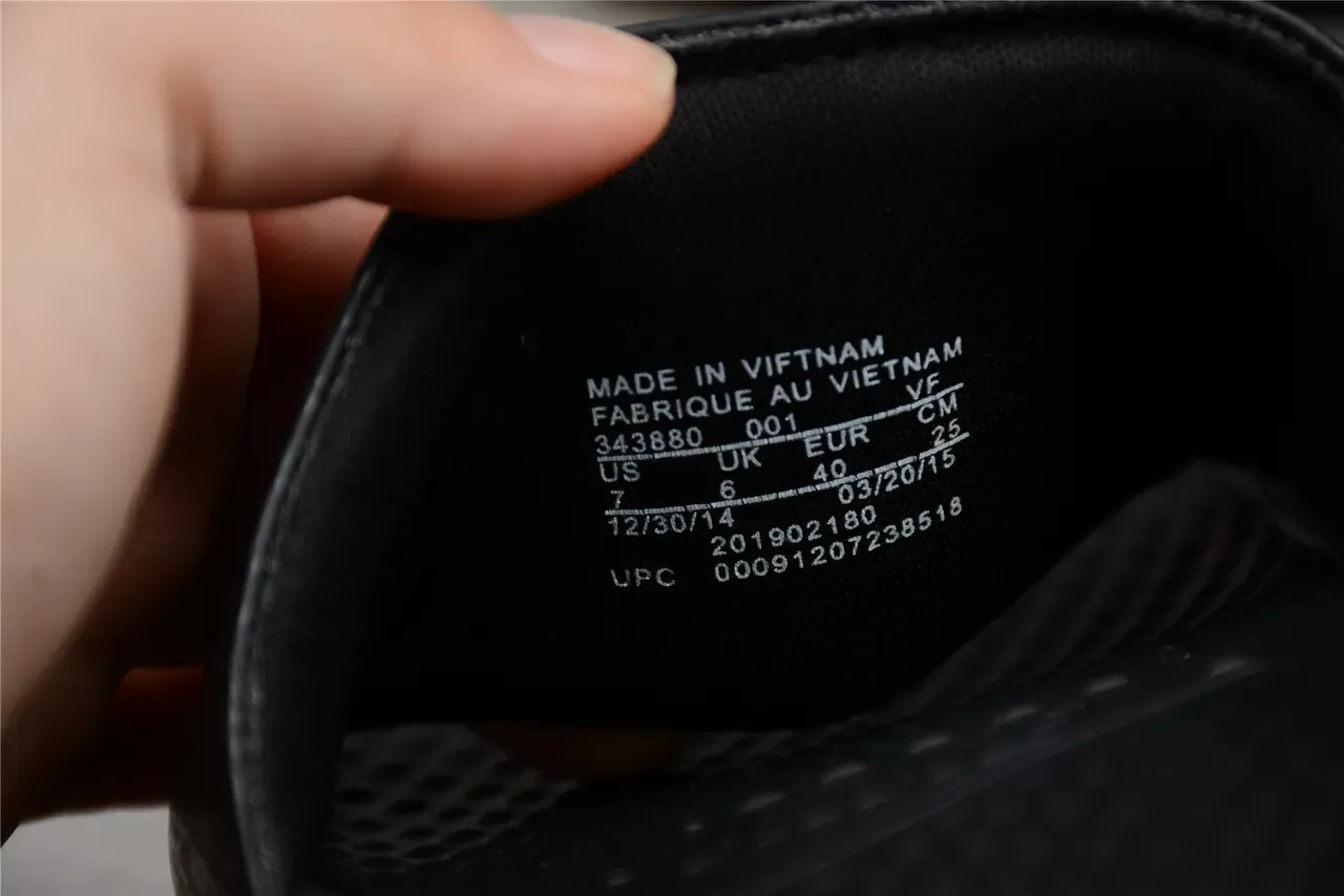 Nike Benassi JDI Chaussures Noires à Semelle Moulée 3