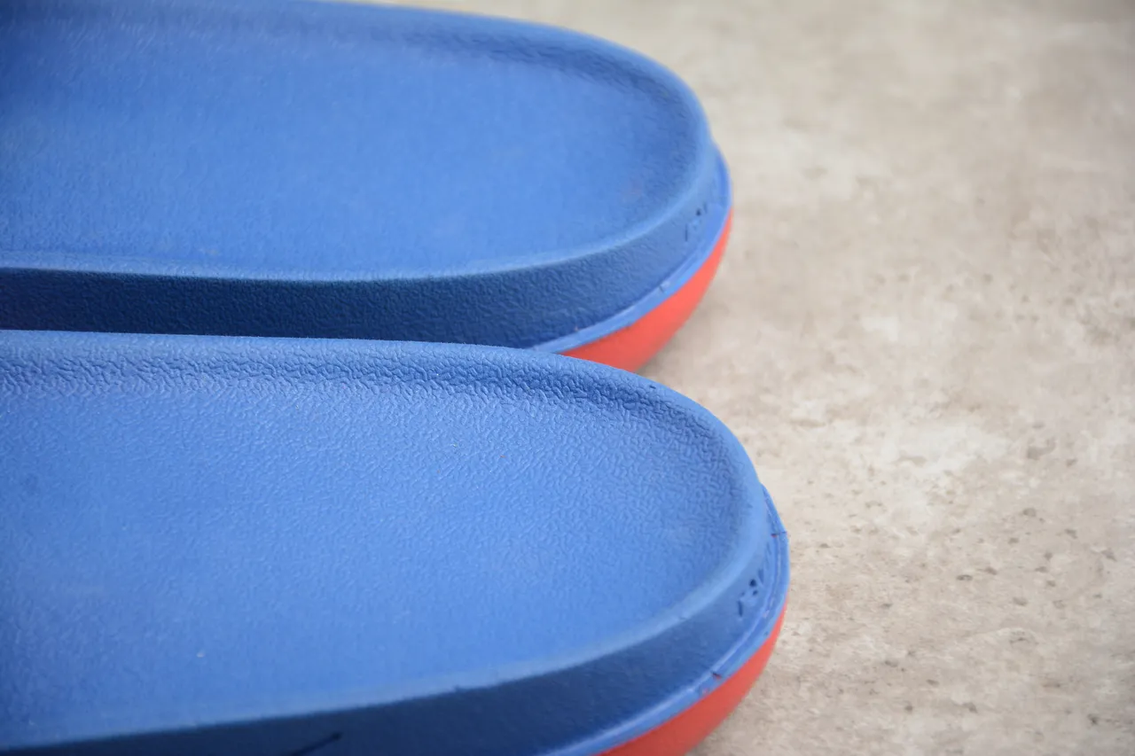 Nike Benassi JDI White Royal Blue Red Slippers 5