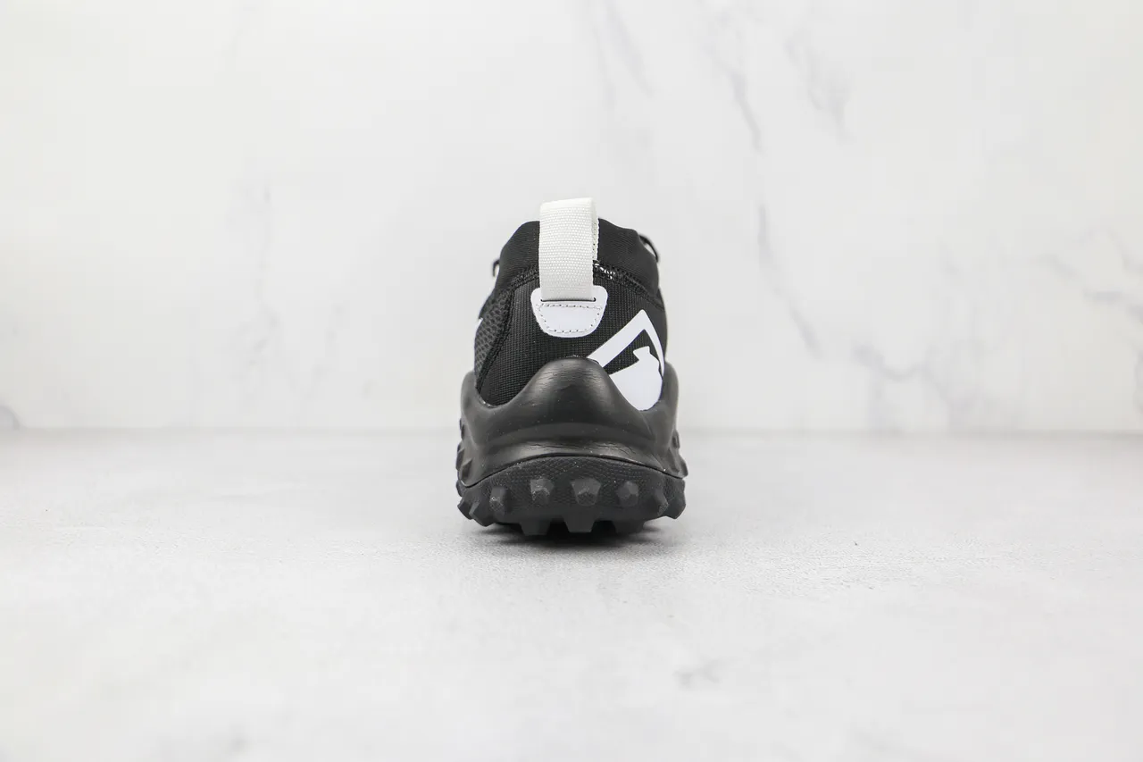 Nike Black and White Trail-Style Running Shoes 9
