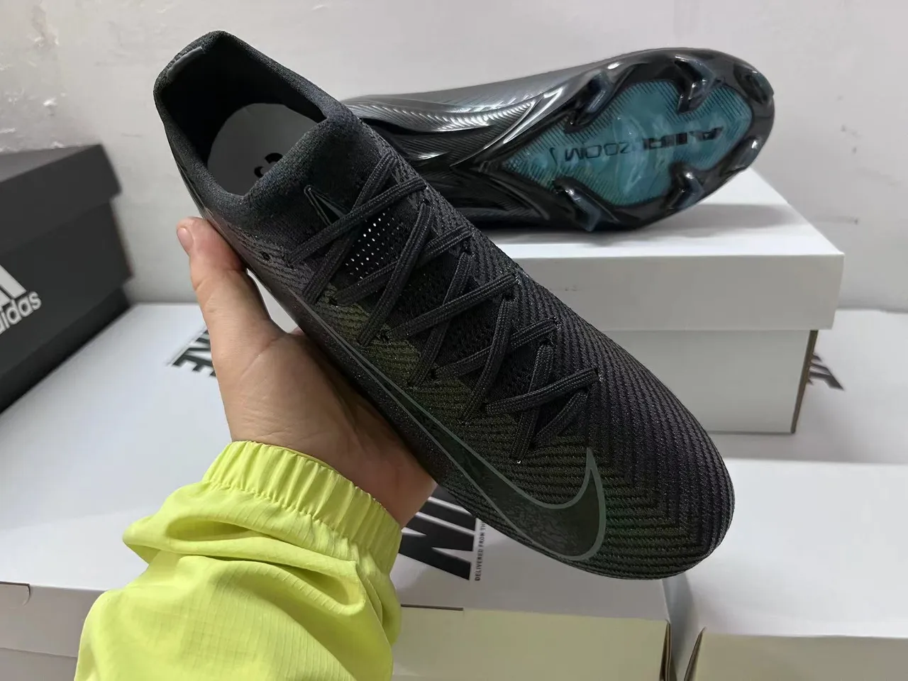 Nike Black Blue Low-Cut Knit Upper Integrated Sock Collar Firm-Ground Soccer Shoes 12