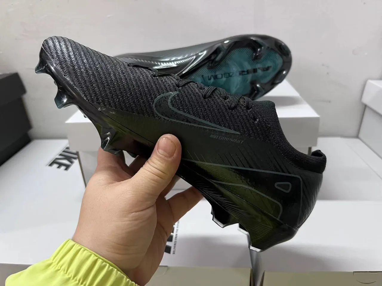 Nike Black Blue Low-Cut Knit Upper Integrated Sock Collar Firm-Ground Soccer Shoes 16