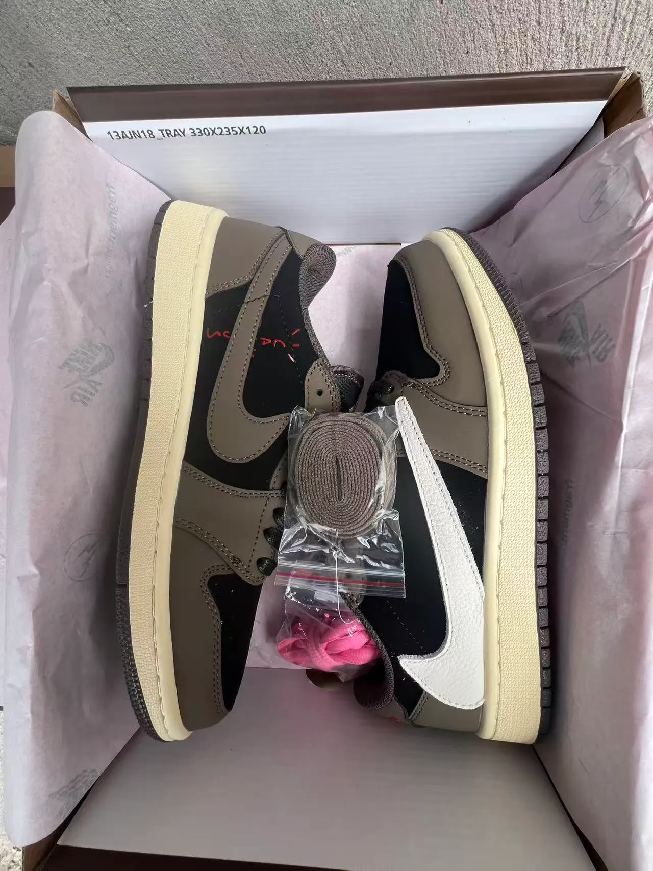 Nike Black Brown Low-Top Layered Leather-and-Suede Upper Lifestyle Sneakers 9