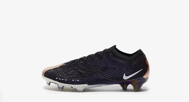 Nike Black Gold Knit Upper Metallic Toe Overlay Firm-Ground Soccer Shoes 5