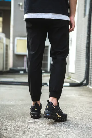 Nike Black Gold Wave-Shaped Synthetic Cage Full-Length Visible Air Unit Lifestyle Sneakers 5