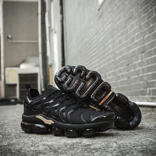 Nike Black Gold Wave-Shaped Synthetic Cage Full-Length Visible Air Unit Lifestyle Sneakers 16