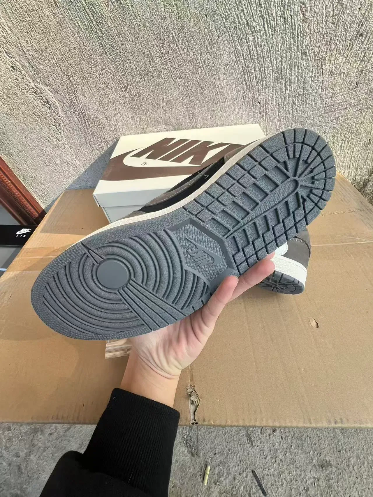 Nike Black Gray Low-Top Silhouette Mixed-Material Upper Lifestyle Sneakers 6