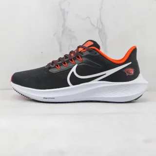 Nike Chaussures Running Noir Orange Upper Maillage Engineered Midsole Blanche Sculptée