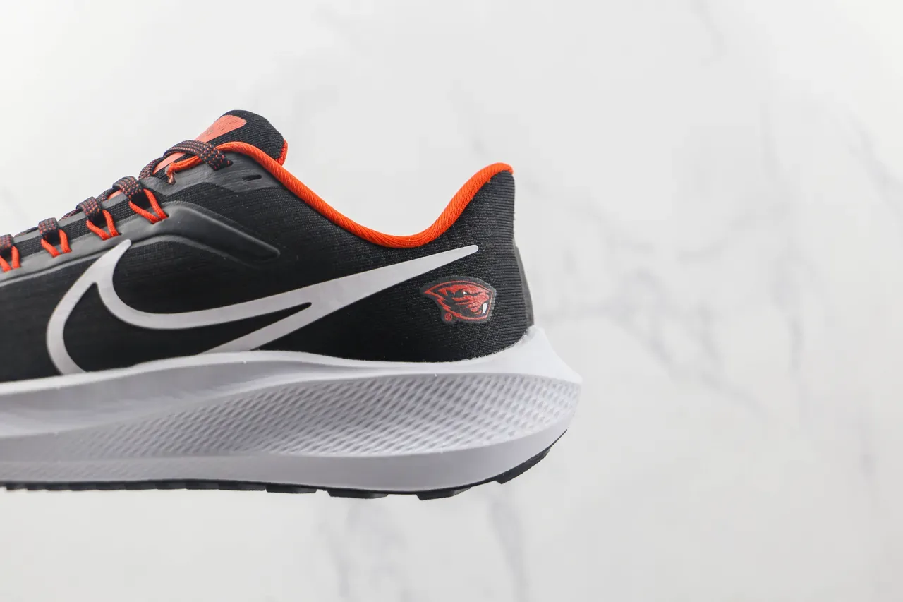 Nike Black Orange Engineered Mesh Upper Sculpted White Midsole Running Shoes 7