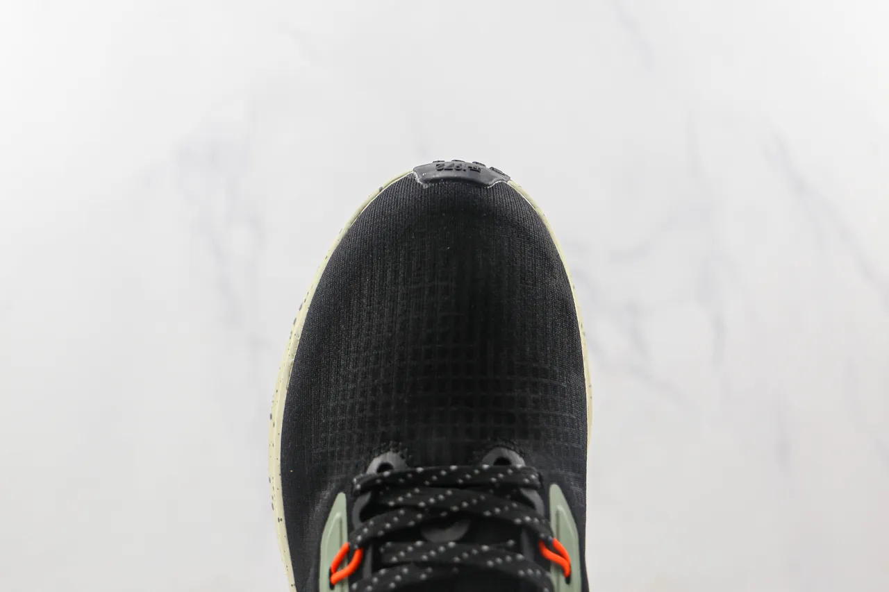 Nike Black Orange Knit Upper Speckled Midsole Running Shoes 6