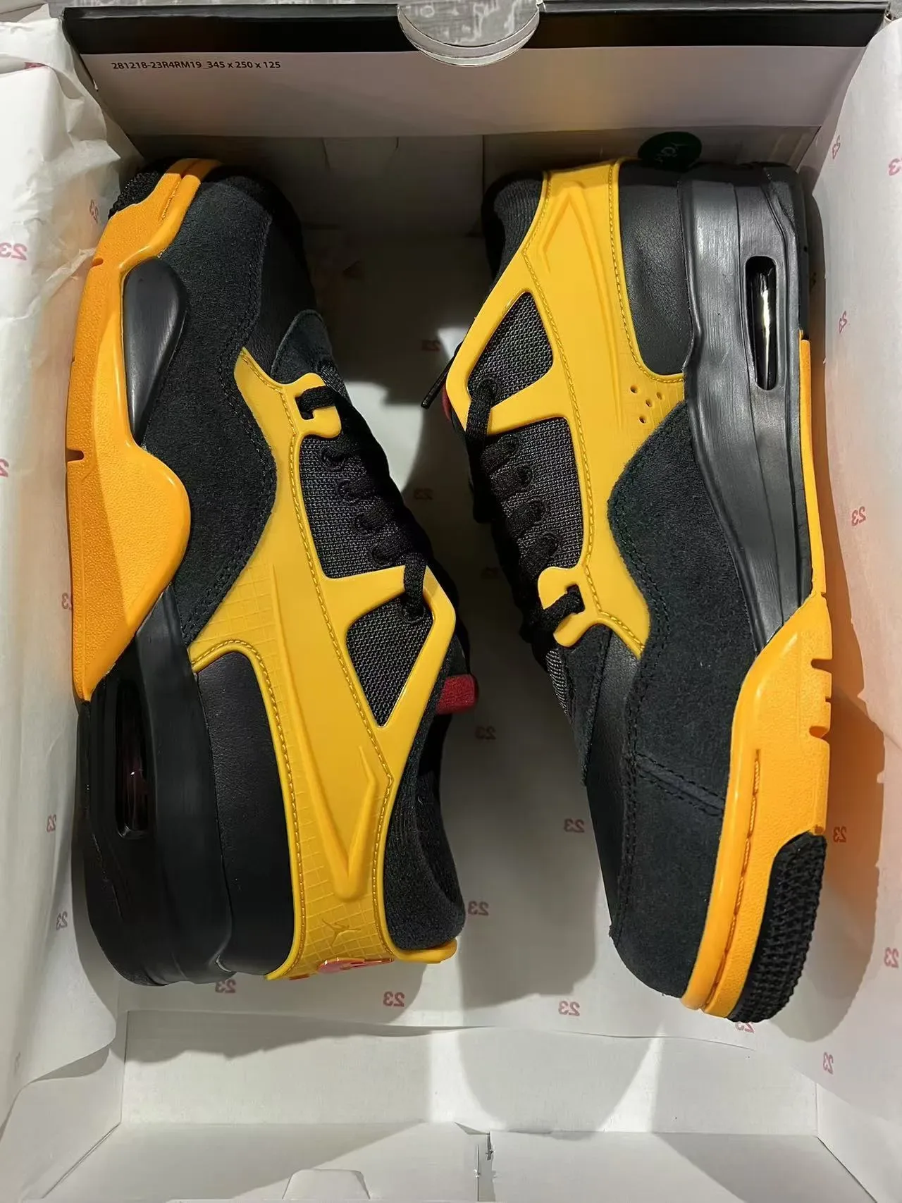 Nike Black Yellow Layered Synthetic Overlays Visible Heel Air Unit Sneakers 9