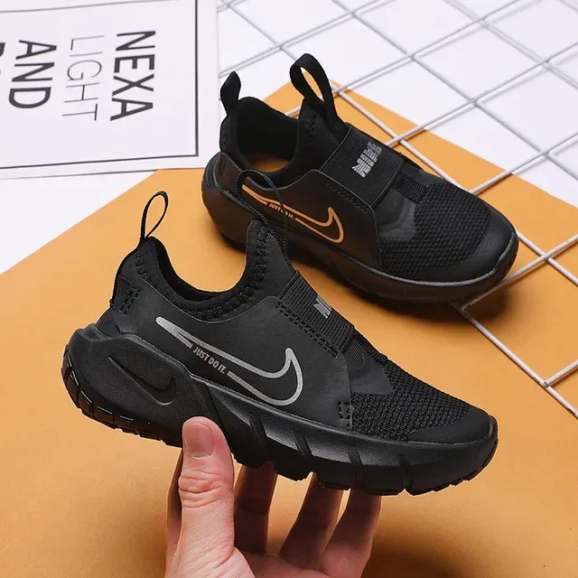 Nike Blue Black Slip-On Mesh Upper Lifestyle Sneakers 7